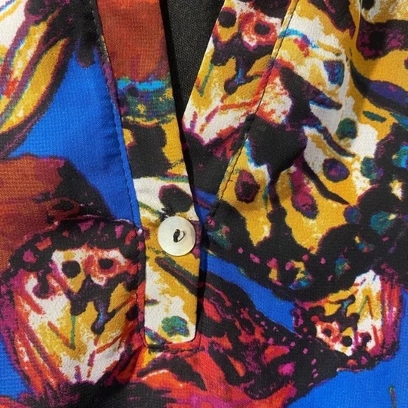 Show me your Mumu Butterfly Top Large - Picture 6 of 7